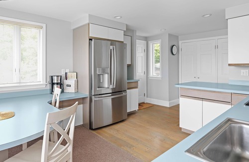 Westport House | Fabulous 4-bedroom Waterfront House with Private Dock in charming Westport