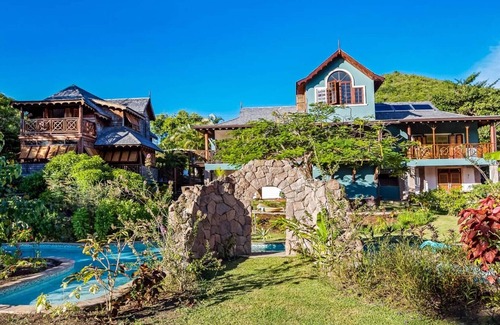 Trouya Villa | Fabulous 5 bedroom villa close to the beach in St Lucia