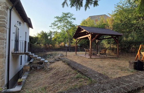 Castelvecchio Subequo Villa | Fabulous Abruzzo Villa Sirente view