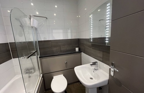 South Norwood Apartment | Fabulous apartment. 20 min from London bridge. 5 min Crystal palace