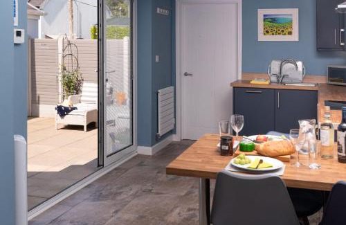 Llansteffan Apartment | Fabulous apartment for 2 in Llansteffan