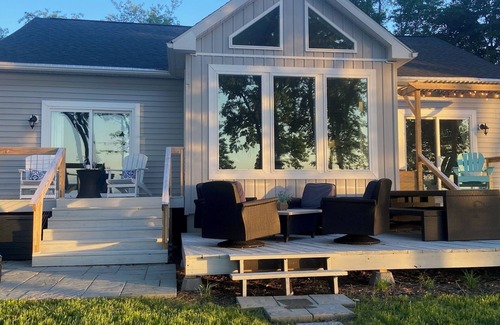 Crocheron House | Fabulous Beach House on Elliott Island -beautiful sandy beach, tranquil 6 acres