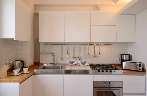 Molina Apartment | FABULOUS CANAL VIEWS, CONTEMPORARY DESIGNER APARTMENT IN VENICE 2 BEDS, 2 BATHS