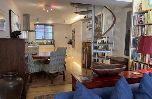 Paddington Apartment | Fabulous duplex mews home by Paddington Station.