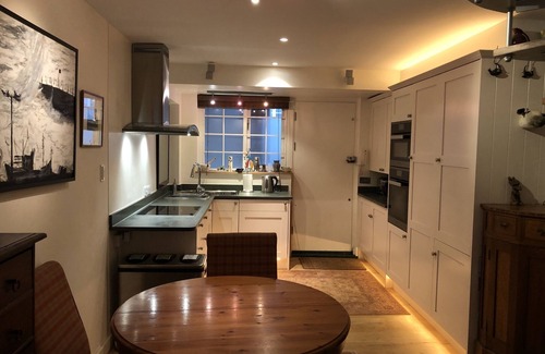 Paddington Apartment | Fabulous duplex mews home by Paddington Station.