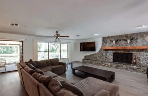Lake Placid House | Fabulous+Free Horseback Riding+Petting Farm