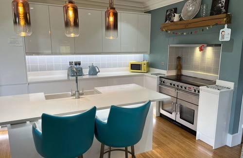 Whitkirk House | Fabulous fun family house in Templenewsam, Leeds. Entertainment space galore.