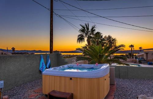 Lake Havasu City House | Fabulous Havasu Family Home Private Pool Hot Tub