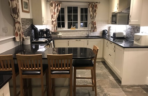 Staple Fitzpaine Other | Fabulous Large Country House - Private Hot Tub
