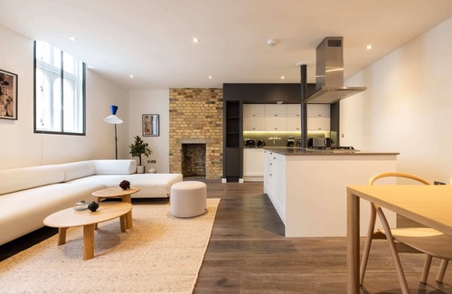 Chinatown Apartment | Fabulous Leicester Sq 1BR - Netflix & Nespresso