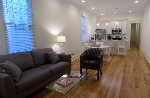 Uptown Historic District Apartment | Fabulous Location on Magazine Street!