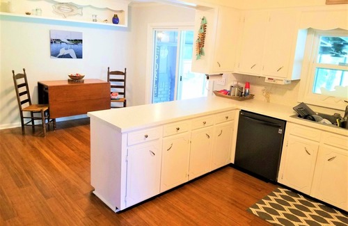 Eutawville House | Fabulous Location on southern shores of Lake Marion
