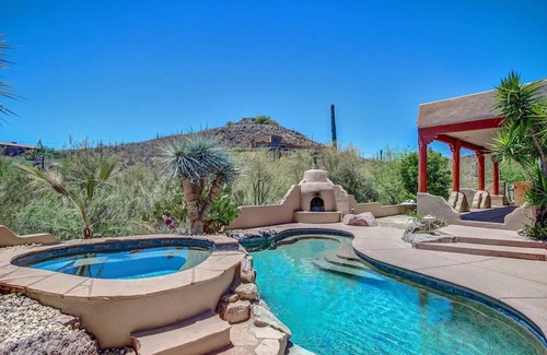 Sundance Estates House | Fabulous Luxury Home on Quiet 2 acres