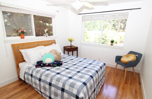 Mercer Island House | Fabulous Mercer Island 5 bedroom family home