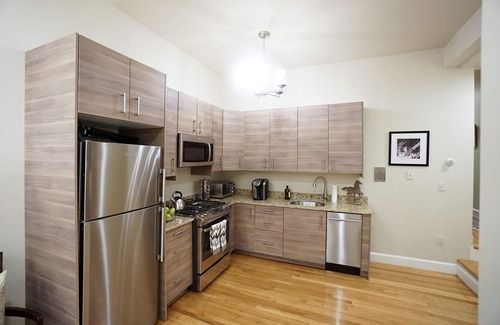 North End Condo | Fabulous North End 3 BR | 1.5 BA in Little Italy