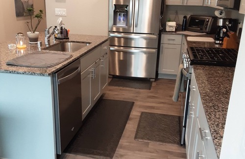 North Las Vegas House | Fabulous North Vegas Single-Level Townhome w/Private Yard and BBQ.