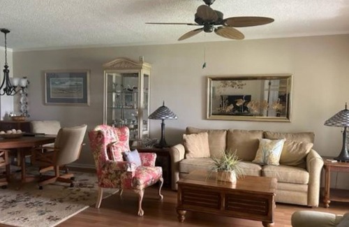 Plantation Condo | Fabulous panoramic views of the water and golf course in this quiet retreat