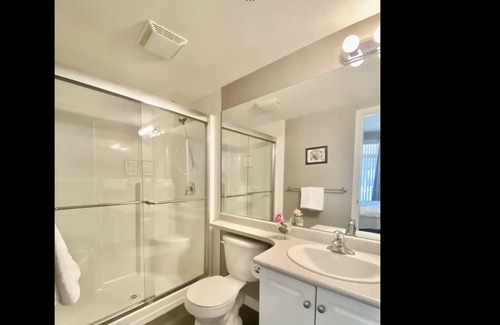 Kelowna Central Business District Condo | Fabulous Pool Level 2 Bedroom 2 Bath