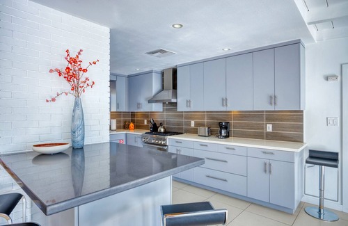 Warm Sands House | Fabulous Pool+Spa Home- 1.3 miles from downtown PS!