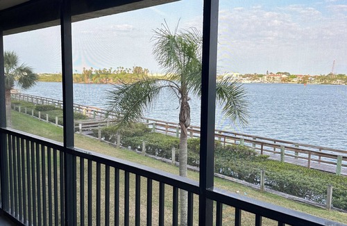 New Smyrna Beach Condo | Fabulous Riverfront condo in charming New Smyrna Beach Available April-November
