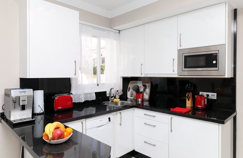 Urbanizacion Hacienda las Chapas Ski Chalet | Fabulous townhouse - great resort facilities