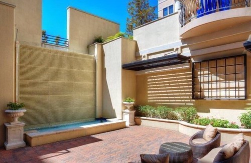 Oak Lawn Condo | Fabulous Turtle Creek Location!