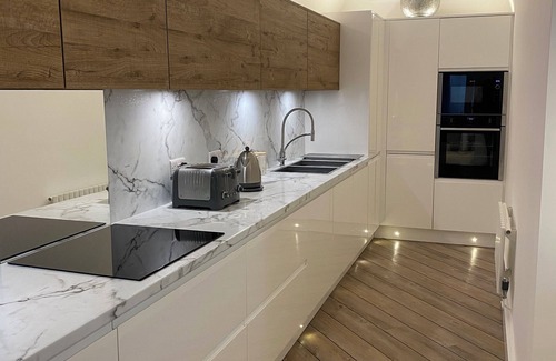 Nantwich Apartment | Fabulous unique accommodation within walking distance of Nantwich town centre