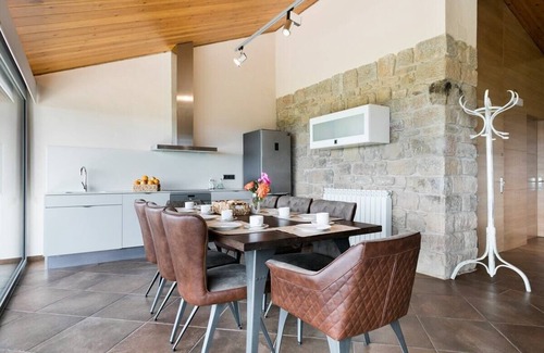 Tora Villa | Fabulous Villa for 28 with Heated Pool.