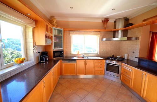 Monchique Villa | Fabulous Villa with Awesome Coastal Views, Infinity Pool, Luxuriously Appointed