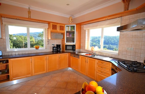Monchique Villa | Fabulous Villa with Awesome Coastal Views, Infinity Pool, Luxuriously Appointed