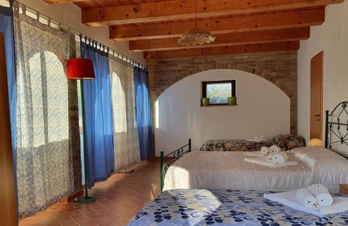 Urbisaglia Villa | Fabulous Villa with swimming pool and garden