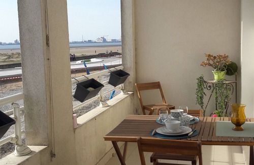 Saint-Brevin-les-Pins Apartment | Face à L'océan. 2 Pièces Confortables à 5 Minutes du Centre Ville