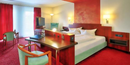 Veitshoechheim Hotel | Fachwerkhaus - Hotel Weisses Lamm