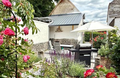 Kottenheim House | Fachwerkhaus Rosengärtchen by Vulkaneifel-Chalets
