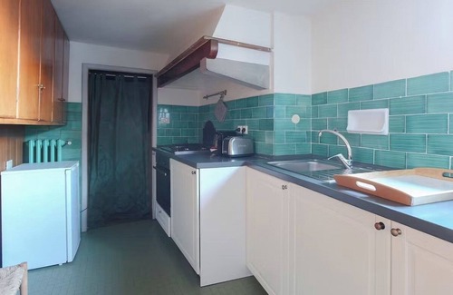 Oltrarno Apartment | Facing Florence's beloved Pitti Palace and Gardensn