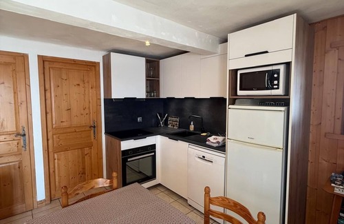 Passy Apartment | Facing Mont Blanc, rent the ground floor of a chalet in Passy