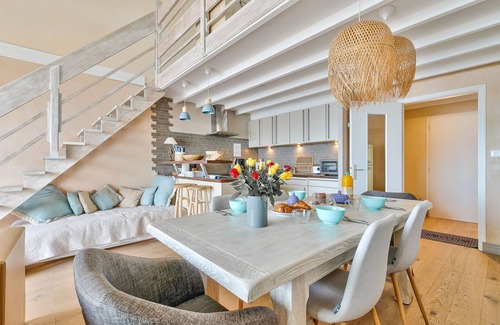 Noirmoutier-en-l'Ile Apartment | Facing the sea - Ideal location - Apartment for 5