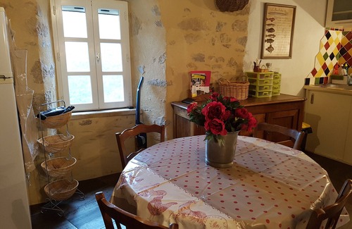 Peyre House | Facing the Millau Viaduct