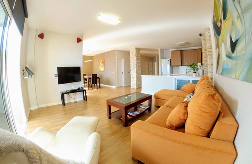 Tabaiba Apartment | Facing the ocean - Full Appt 2 ch double