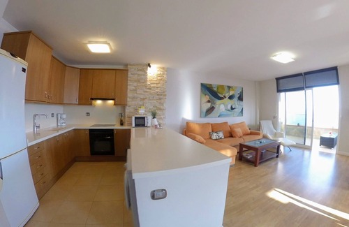 Tabaiba Apartment | Facing the ocean - Full Appt 2 ch double