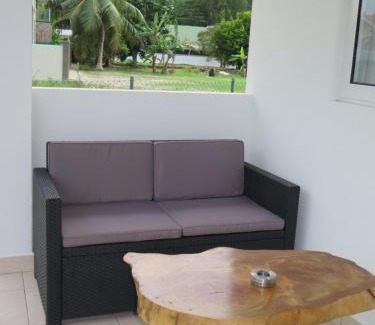 La Passe Apartment | Fadine Self Catering