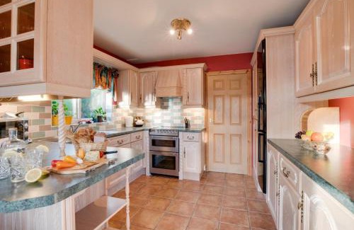 Staithes House | Fair Winds