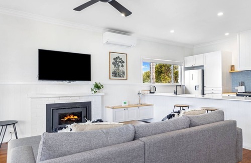 Busselton House | Fairbairn Family Beach Bungalow