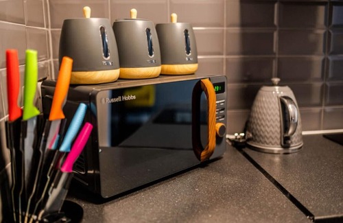 Hillrise Apartment | Fairbridge 7.