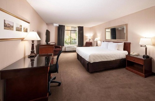 Concord Hotel | FairBridge Hotel by Concord Plaza