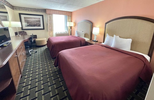Wickliffe Hotel | Fairbridge Hotel Cleveland East