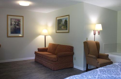 Mount Vernon Hotel | FairBridge Inn Express Mount Vernon