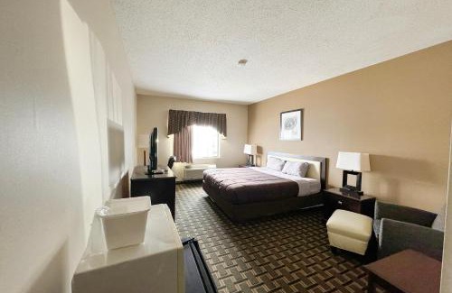 Batavia Hotel | FairBridge Inn & Suites Batavia-Darien Amusement Park