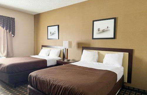Batavia Hotel | FairBridge Inn & Suites Batavia-Darien Amusement Park