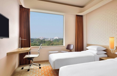 Mahindra World City Hotel | Fairfield by Marriott Chennai Mahindra World City